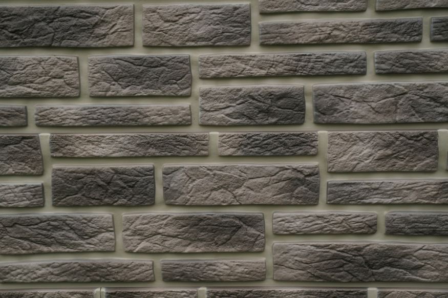 Фасадная панель Ю-пласт Стоун Хаус S-Lock Таганай, Туманный купить в Сочи