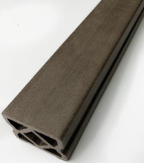 Перила верхние и нижние 66x55x4000 из дерева и пластика купить в Сочи