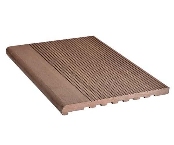 Ступень из ДПК Dortmax в цвете венге купить в Сочи